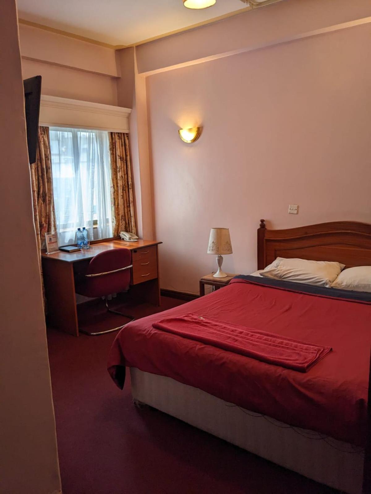 Metro Hotel Найроби Екстериор снимка