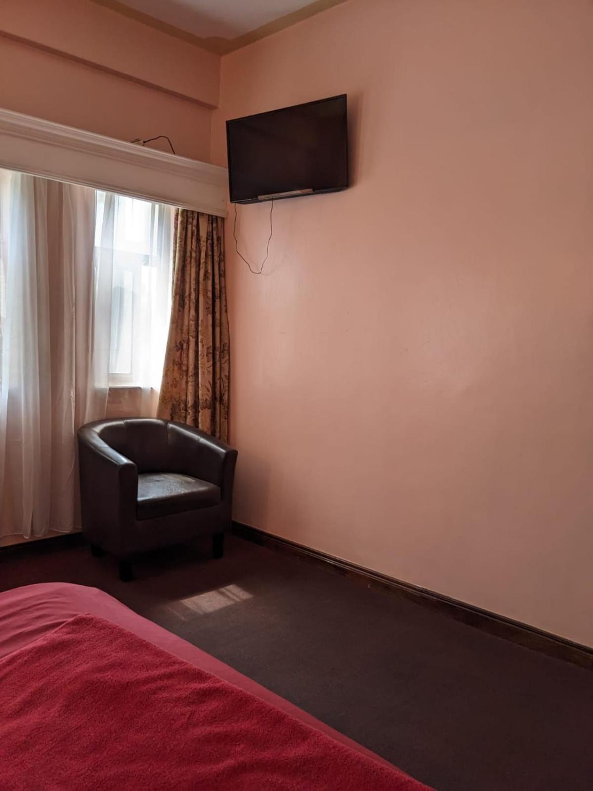 Metro Hotel Найроби Екстериор снимка