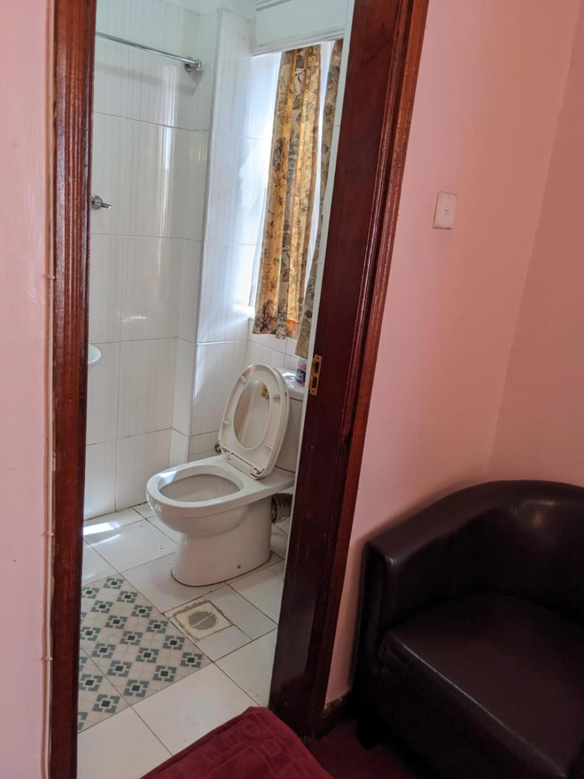 Metro Hotel Найроби Екстериор снимка