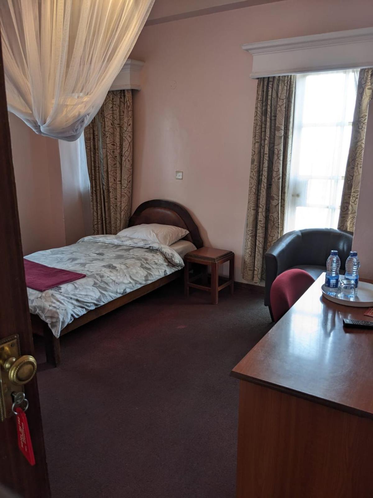 Metro Hotel Найроби Екстериор снимка