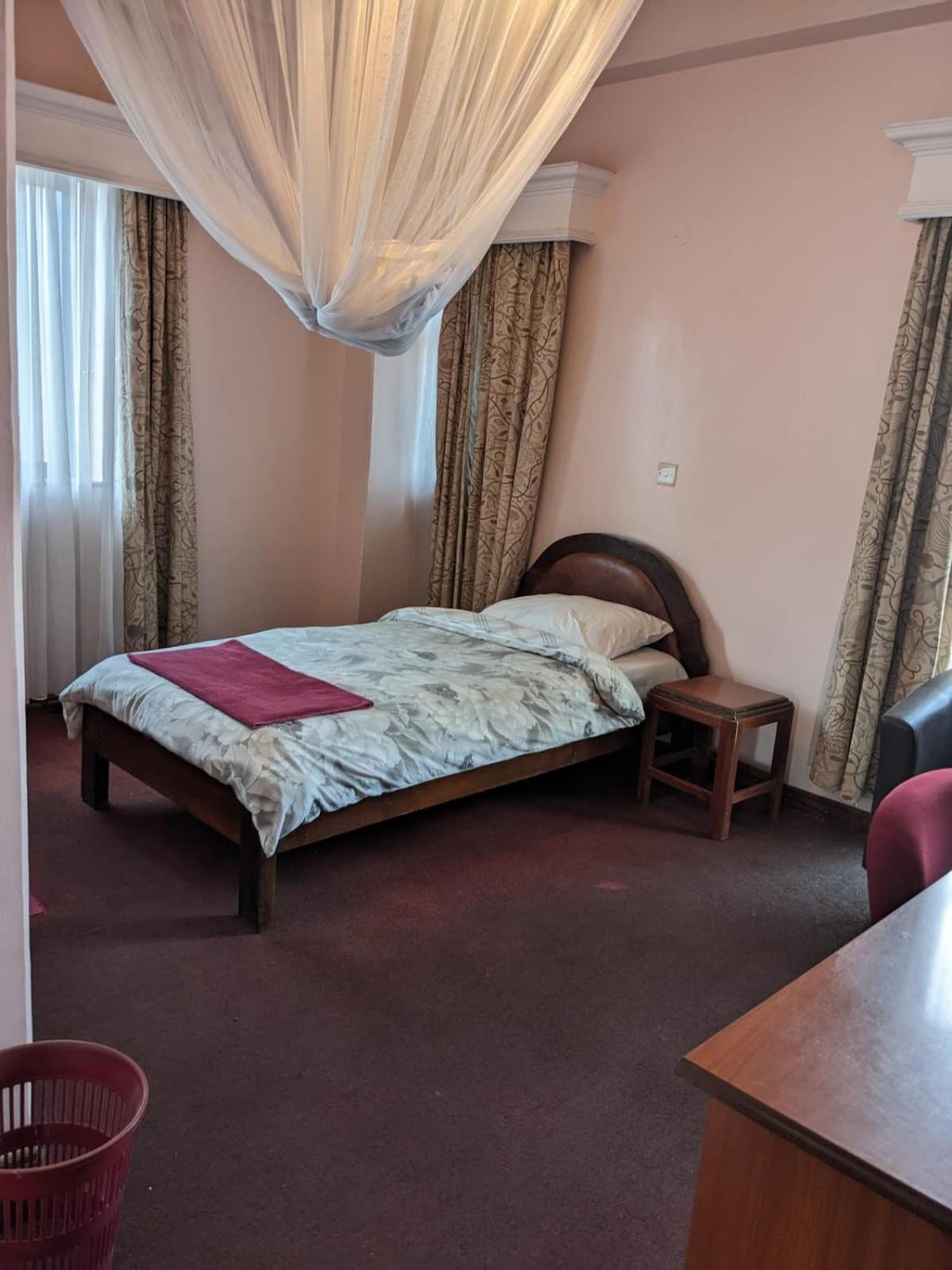 Metro Hotel Найроби Екстериор снимка